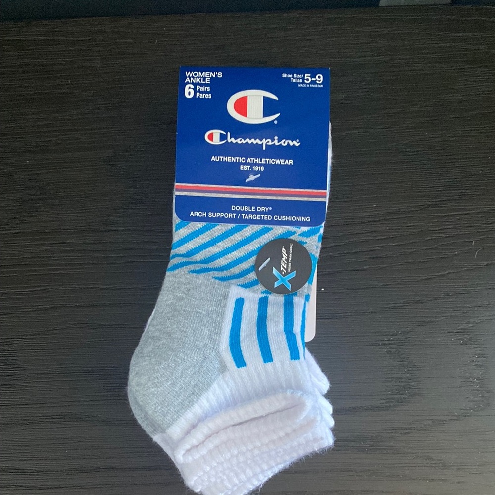 NIP Champion 6 pack Ankle socks Buy more and bundle for discount